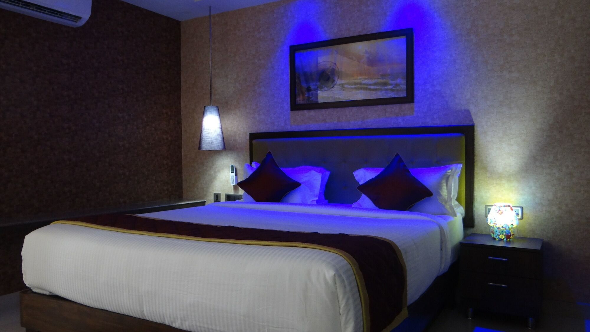 Arna Hotel Devanahalli Exterior foto